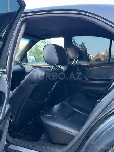 Mercedes E 240 2000, 390,000 km - 2.4 l - Kürdəmir