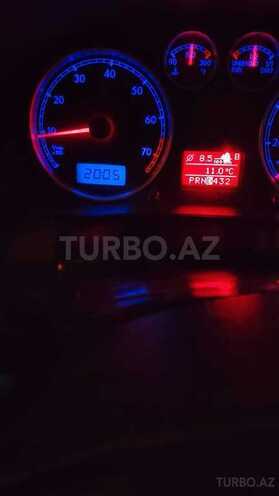 Volkswagen Passat 2001, 168,000 km - 1.8 л - Bakı