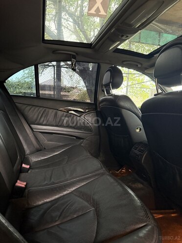 Mercedes E 240 2002, 260,000 km - 2.6 l - Bərdə