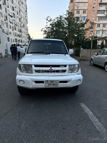 Mitsubishi Pajero io 1999, 325,452 km - 1.8 l - Bakı