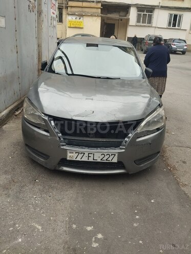 Nissan Sentra 2015, 289,682 km - 1.8 l - Bakı