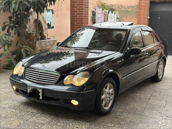 Mercedes C 200 2001, 305,000 km - 2.0 l - Bakı