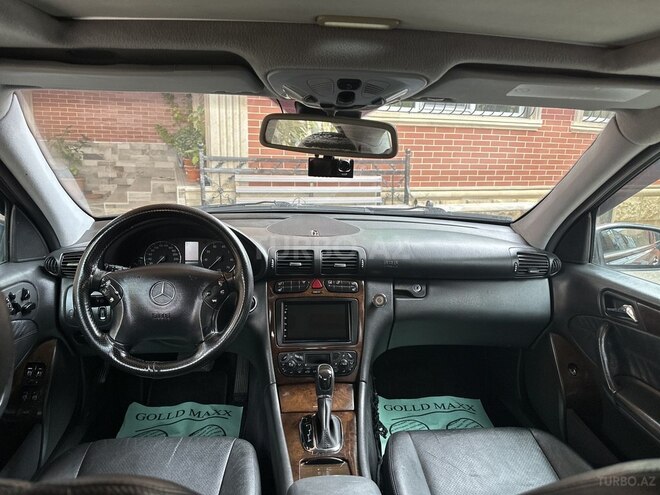 Mercedes C 200 2001, 305,000 km - 2.0 l - Bakı