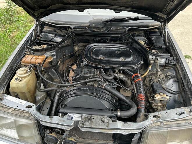 Mercedes 200 E 1992, 329,000 km - 2.0 l - Bakı