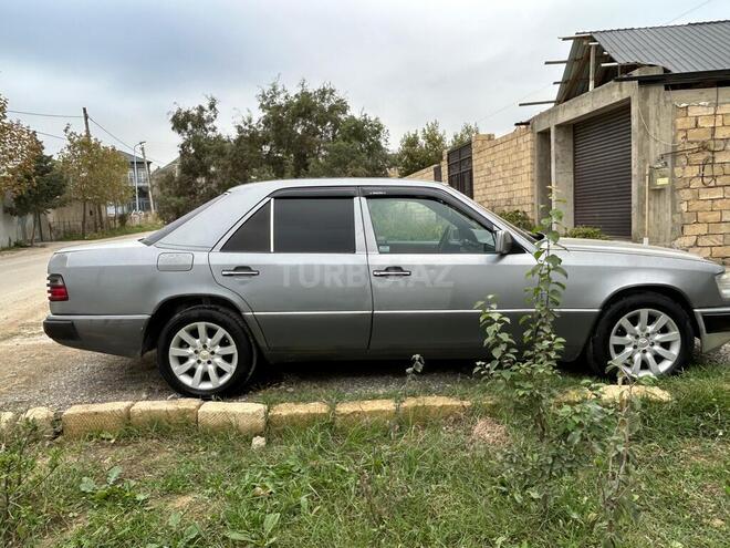 Mercedes 200 E 1992, 329,000 km - 2.0 l - Bakı