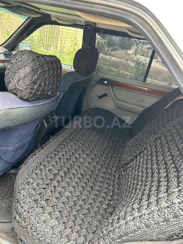 Mercedes 200 E 1992, 329,000 km - 2.0 l - Bakı