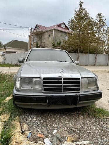 Mercedes 200 E 1992, 329,000 km - 2.0 l - Bakı