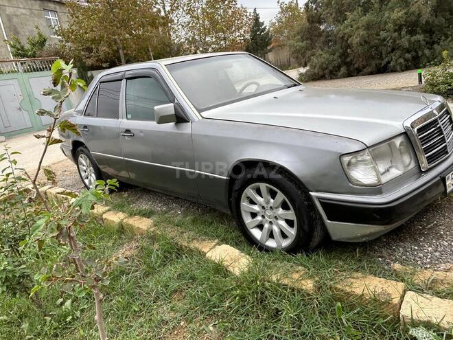 Mercedes 200 E 1992, 329,000 km - 2.0 l - Bakı