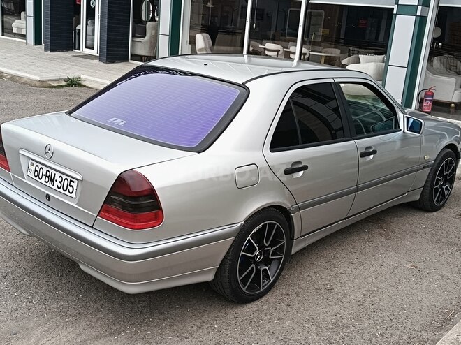 Mercedes C 180 1998, 398,000 km - 1.8 л - Qazax