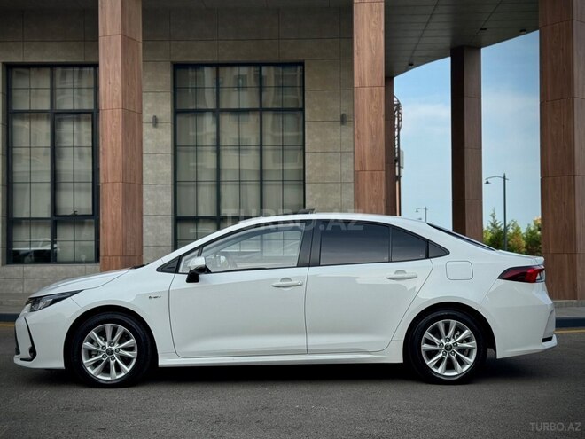 Toyota Corolla 2024, 91,500 km - 1.8 л - Bakı