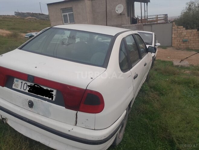 Volkswagen Polo 1995, 230,000 km - 1.6 l - Bakı
