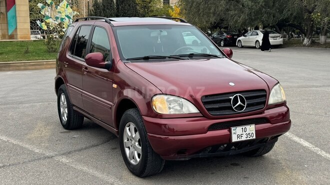 Mercedes ML 320 2000, 200,000 km - 3.2 л - Sumqayıt