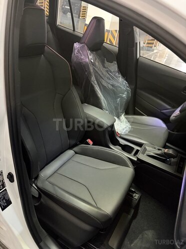 Toyota Corolla Cross 2026, 0 km - 2.0 l - Bakı