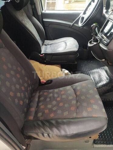 Mercedes  2008, 460,000 km - 2.1 l - Gədəbəy