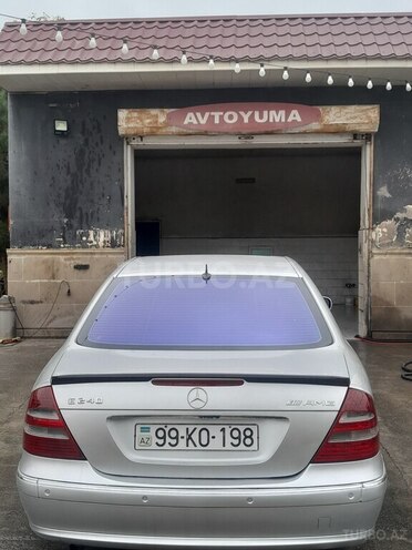 Mercedes E 240 2002, 350,000 km - 2.6 л - Şirvan