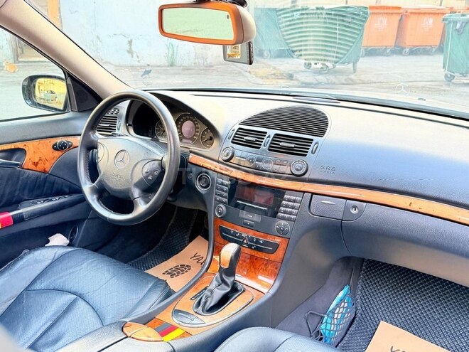 Mercedes E 240 2002, 362,000 km - 2.6 l - Bakı