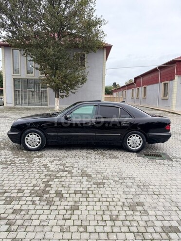 Mercedes E 280 1999, 375,000 km - 2.8 l - Ağsu
