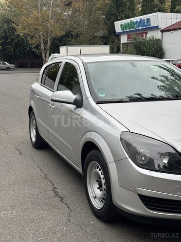 Opel Astra 2006, 400,000 km - 1.3 l - Mingəçevir