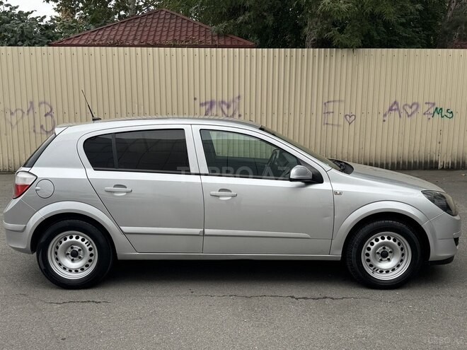Opel Astra 2006, 400,000 km - 1.3 l - Mingəçevir