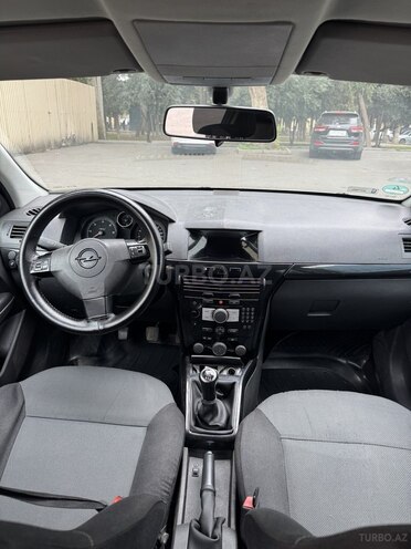 Opel Astra 2006, 400,000 km - 1.3 l - Mingəçevir