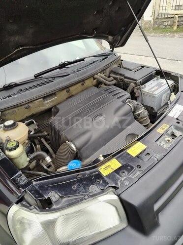 Land Rover Freelander 2002, 85,000 km - 2.5 l - Şəki