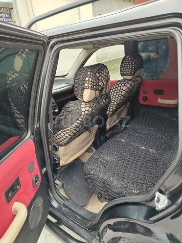 Land Rover Freelander 2002, 85,000 km - 2.5 l - Şəki