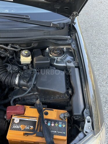 Toyota Corolla 2006, 293,000 km - 1.4 l - Bakı