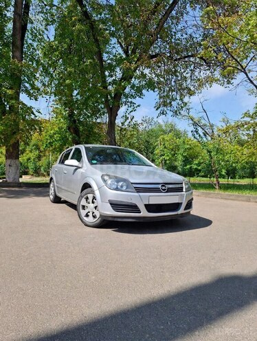 Opel Astra 2007, 271,235 km - 1.4 l - Quba