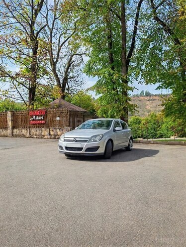 Opel Astra 2007, 271,235 km - 1.4 l - Quba