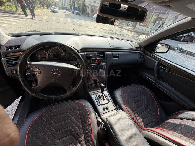 Mercedes E 270 2000, 440,000 km - 2.7 л - Bakı