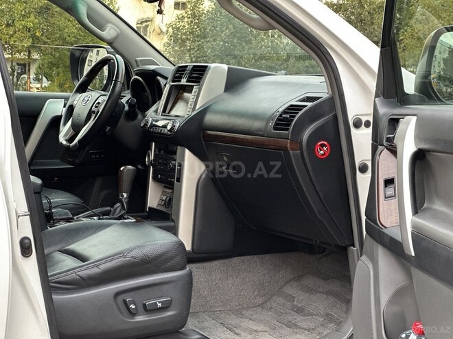 Toyota Land Cruiser Prado 2010, 174,000 km - 4.0 л - Gəncə