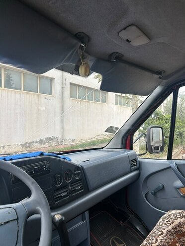 Mercedes  1997, 709,000 km - 2.9 l - Bakı