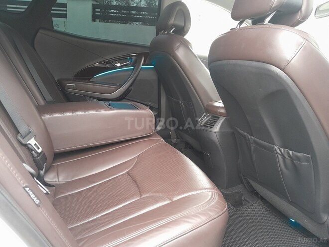 Hyundai Grandeur 2015, 226,887 km - 2.2 л - Qazax