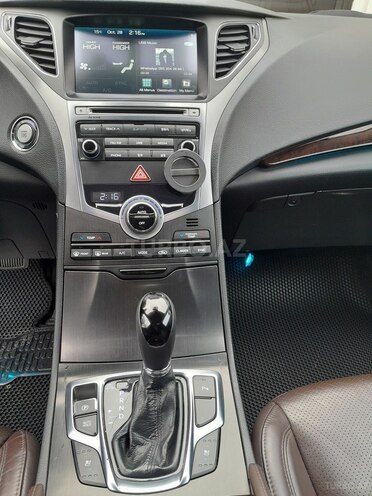 Hyundai Grandeur 2015, 226,887 km - 2.2 л - Qazax