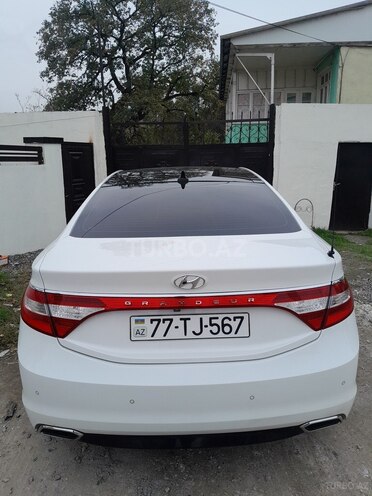 Hyundai Grandeur 2015, 226,887 km - 2.2 л - Qazax
