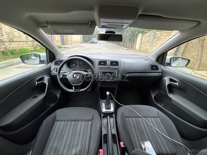 Volkswagen Polo 2018, 145,000 km - 1.6 l - Bakı