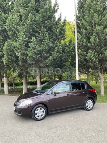 Nissan Tiida 2012, 137,452 km - 1.6 l - Sumqayıt