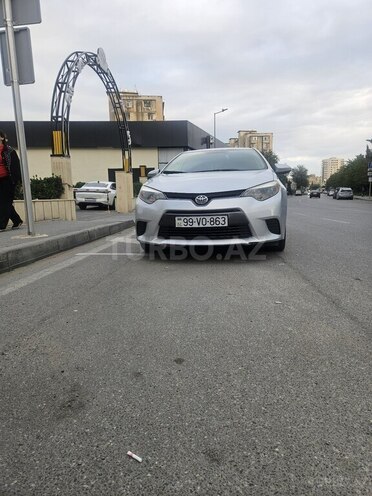 Toyota Corolla 2016, 222,000 km - 1.8 л - Bakı