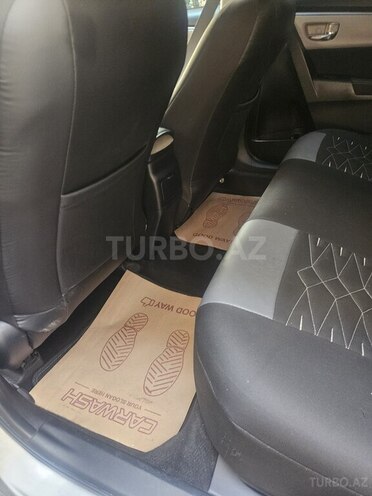 Toyota Corolla 2016, 222,000 km - 1.8 л - Bakı