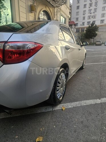 Toyota Corolla 2016, 222,000 km - 1.8 л - Bakı