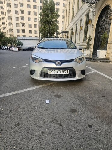 Toyota Corolla 2016, 222,000 km - 1.8 л - Bakı