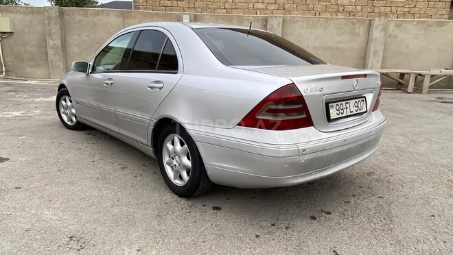 Mercedes C 220 2000, 480,000 km - 2.1 л - Bakı