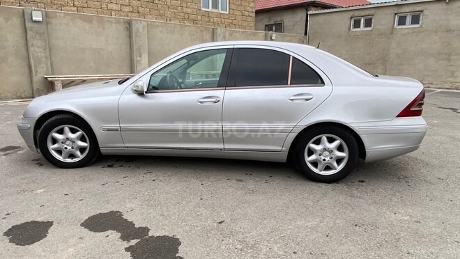 Mercedes C 220 2000, 480,000 km - 2.1 л - Bakı