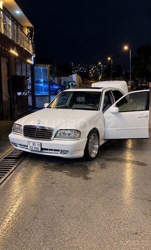 Mercedes C 230 1998, 392,112 km - 2.3 l - Bakı