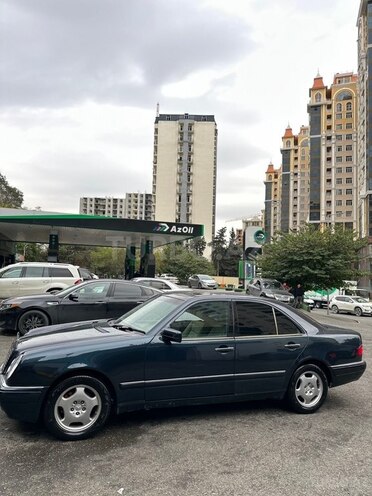 Mercedes E 320 1997, 217,800 km - 3.2 л - Bakı
