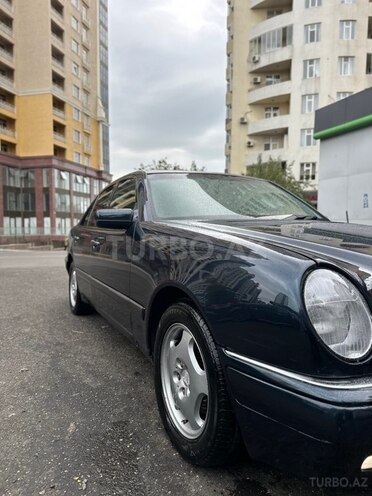 Mercedes E 320 1997, 217,800 km - 3.2 л - Bakı