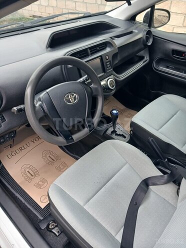 Toyota Aqua 2019, 238,000 km - 1.5 l - Goranboy