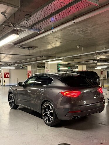 Maserati Levante 2017, 100,000 km - 3.0 l - Bakı
