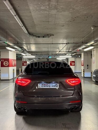 Maserati Levante 2017, 100,000 km - 3.0 l - Bakı