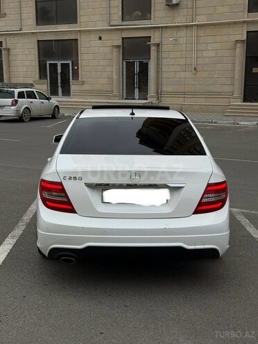 Mercedes C 250 2013, 86,500 km - 1.8 l - Bakı